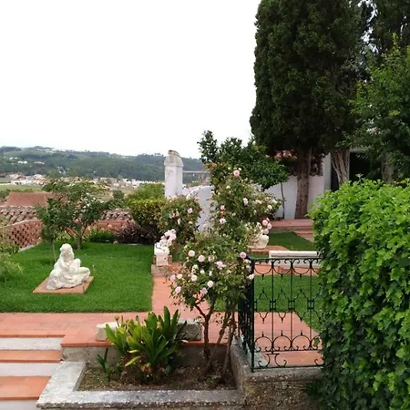 Casa Da Talhada - Stone House Óbidos